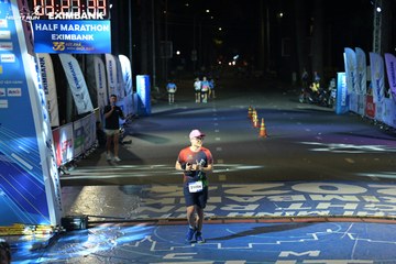 HO CHI MINH CITY NIGHT RUN EXIMBANK 2024 - Ảnh #2025955