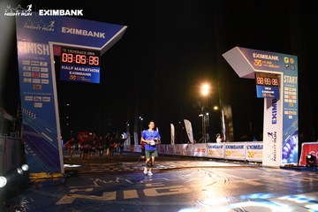HO CHI MINH CITY NIGHT RUN EXIMBANK 2024 - Ảnh #2064369