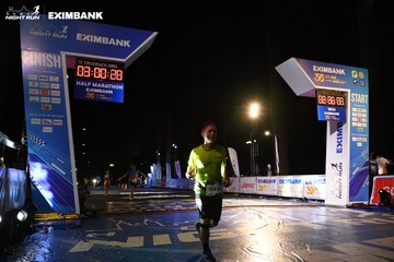 HO CHI MINH CITY NIGHT RUN EXIMBANK 2024 - Ảnh #2061322