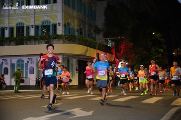 HO CHI MINH CITY NIGHT RUN EXIMBANK 2024 - Ảnh #2031840