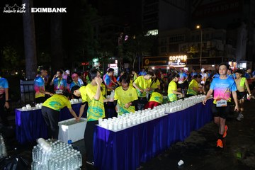 HO CHI MINH CITY NIGHT RUN EXIMBANK 2024 - Ảnh #2012475