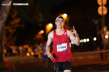 HO CHI MINH CITY NIGHT RUN EXIMBANK 2024 - Ảnh #2159690