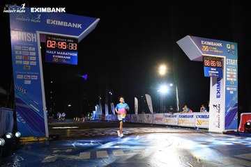 HO CHI MINH CITY NIGHT RUN EXIMBANK 2024 - Ảnh #2065290