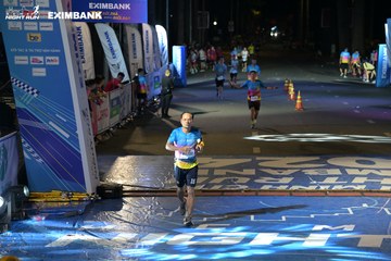 HO CHI MINH CITY NIGHT RUN EXIMBANK 2024 - Ảnh #2032275