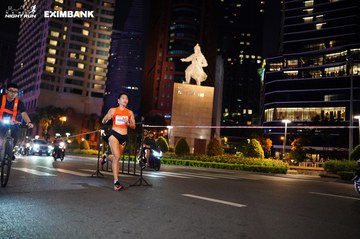 HO CHI MINH CITY NIGHT RUN EXIMBANK 2024 - Ảnh #1989081