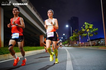 HO CHI MINH CITY NIGHT RUN EXIMBANK 2024 - Ảnh #1988647