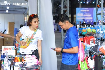HO CHI MINH CITY NIGHT RUN EXIMBANK 2024 - Ảnh #1965393