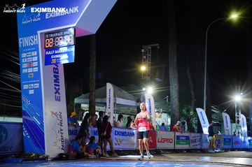 HO CHI MINH CITY NIGHT RUN EXIMBANK 2024 - Ảnh #2033317