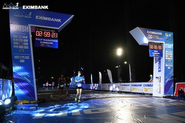 HO CHI MINH CITY NIGHT RUN EXIMBANK 2024 - Ảnh #2060768