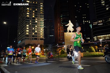 HO CHI MINH CITY NIGHT RUN EXIMBANK 2024 - Ảnh #1990235