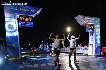 HO CHI MINH CITY NIGHT RUN EXIMBANK 2024 - Ảnh #2066084