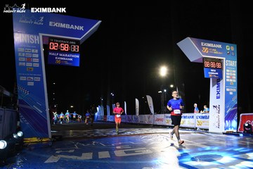 HO CHI MINH CITY NIGHT RUN EXIMBANK 2024 - Ảnh #2059915