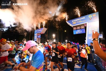 HO CHI MINH CITY NIGHT RUN EXIMBANK 2024 - Ảnh #1969735