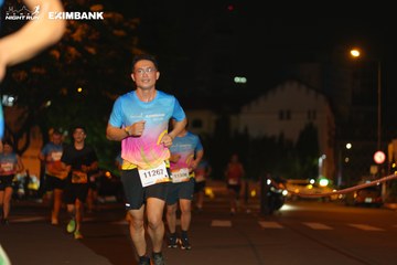 HO CHI MINH CITY NIGHT RUN EXIMBANK 2024 - Ảnh #2032010