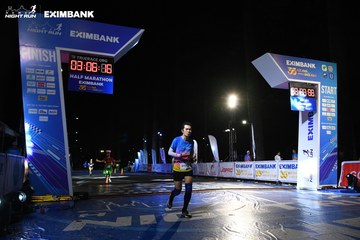 HO CHI MINH CITY NIGHT RUN EXIMBANK 2024 - Ảnh #2065171