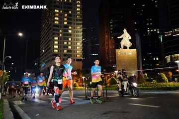 HO CHI MINH CITY NIGHT RUN EXIMBANK 2024 - Ảnh #1990627
