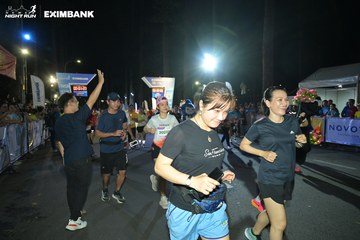 HO CHI MINH CITY NIGHT RUN EXIMBANK 2024 - Ảnh #1970830