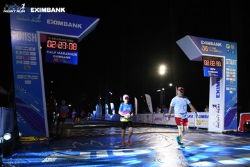 HO CHI MINH CITY NIGHT RUN EXIMBANK 2024 - Ảnh #2062933