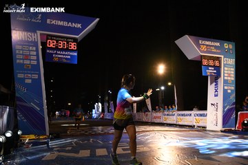 HO CHI MINH CITY NIGHT RUN EXIMBANK 2024 - Ảnh #2059363