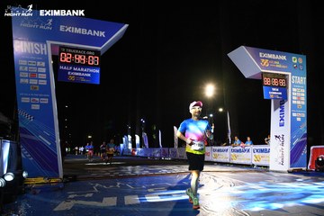 HO CHI MINH CITY NIGHT RUN EXIMBANK 2024 - Ảnh #2063951