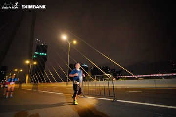 HO CHI MINH CITY NIGHT RUN EXIMBANK 2024 - Ảnh #2027127
