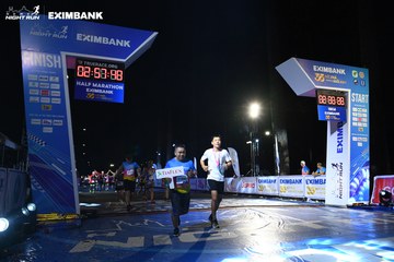 HO CHI MINH CITY NIGHT RUN EXIMBANK 2024 - Ảnh #2059381