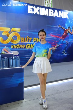 HO CHI MINH CITY NIGHT RUN EXIMBANK 2024 - Ảnh #1966176