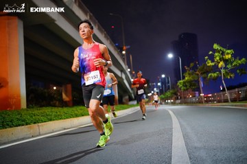 HO CHI MINH CITY NIGHT RUN EXIMBANK 2024 - Ảnh #1988650