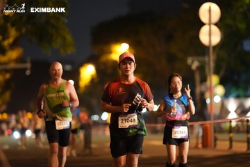 HO CHI MINH CITY NIGHT RUN EXIMBANK 2024 - Ảnh #2160232