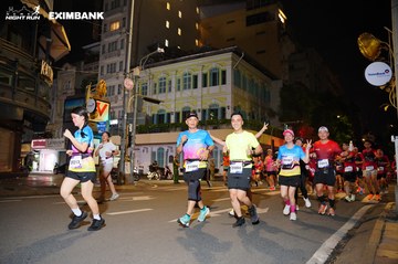 HO CHI MINH CITY NIGHT RUN EXIMBANK 2024 - Ảnh #2032343