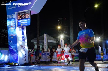 HO CHI MINH CITY NIGHT RUN EXIMBANK 2024 - Ảnh #2032866