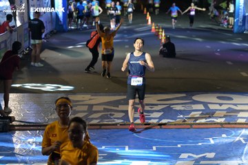 HO CHI MINH CITY NIGHT RUN EXIMBANK 2024 - Ảnh #2028850
