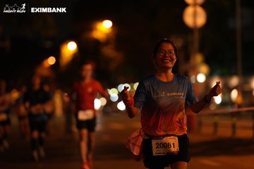 HO CHI MINH CITY NIGHT RUN EXIMBANK 2024 - Ảnh #2159745