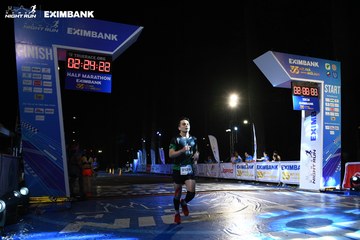 HO CHI MINH CITY NIGHT RUN EXIMBANK 2024 - Ảnh #2059663