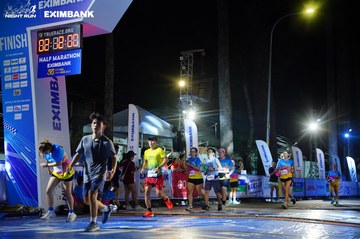 HO CHI MINH CITY NIGHT RUN EXIMBANK 2024 - Ảnh #2033853