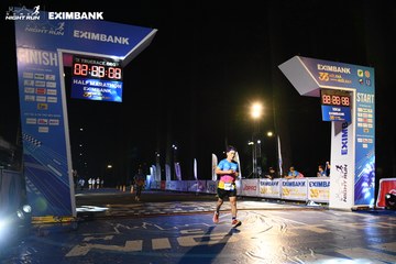 HO CHI MINH CITY NIGHT RUN EXIMBANK 2024 - Ảnh #2065203