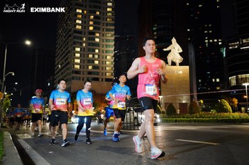 HO CHI MINH CITY NIGHT RUN EXIMBANK 2024 - Ảnh #1989917