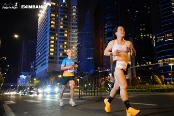 HO CHI MINH CITY NIGHT RUN EXIMBANK 2024 - Ảnh #1989259