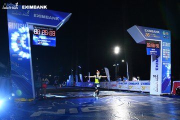 HO CHI MINH CITY NIGHT RUN EXIMBANK 2024 - Ảnh #2060277
