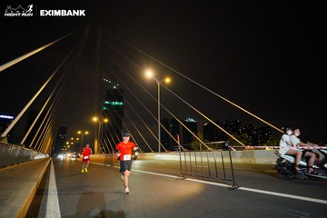 HO CHI MINH CITY NIGHT RUN EXIMBANK 2024 - Ảnh #2024427