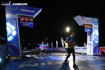 HO CHI MINH CITY NIGHT RUN EXIMBANK 2024 - Ảnh #2059165
