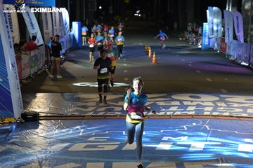 HO CHI MINH CITY NIGHT RUN EXIMBANK 2024 - Ảnh #2032525