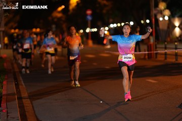 HO CHI MINH CITY NIGHT RUN EXIMBANK 2024 - Ảnh #2159132