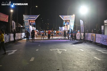 HO CHI MINH CITY NIGHT RUN EXIMBANK 2024 - Ảnh #1969840