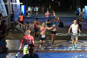 HO CHI MINH CITY NIGHT RUN EXIMBANK 2024 - Ảnh #2026997