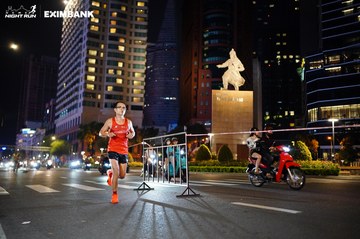 HO CHI MINH CITY NIGHT RUN EXIMBANK 2024 - Ảnh #1989181