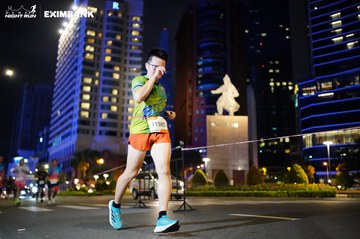 HO CHI MINH CITY NIGHT RUN EXIMBANK 2024 - Ảnh #1989310