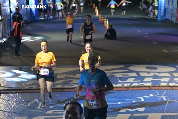 HO CHI MINH CITY NIGHT RUN EXIMBANK 2024 - Ảnh #2028855