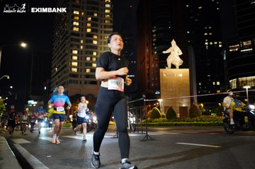 HO CHI MINH CITY NIGHT RUN EXIMBANK 2024 - Ảnh #1990134