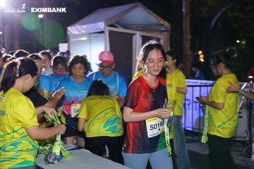 HO CHI MINH CITY NIGHT RUN EXIMBANK 2024 - Ảnh #2012565